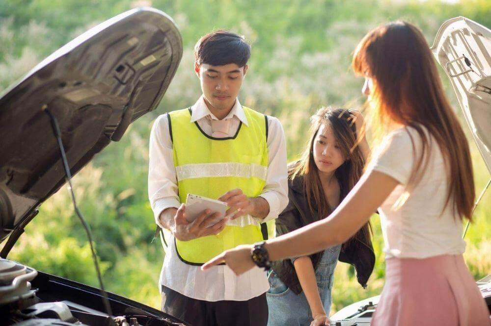 car accident insurance adjuster
